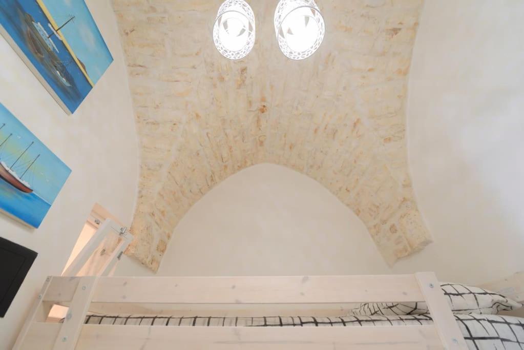 Вілла Le Alcove Del Leopardi Остуні Екстер'єр фото