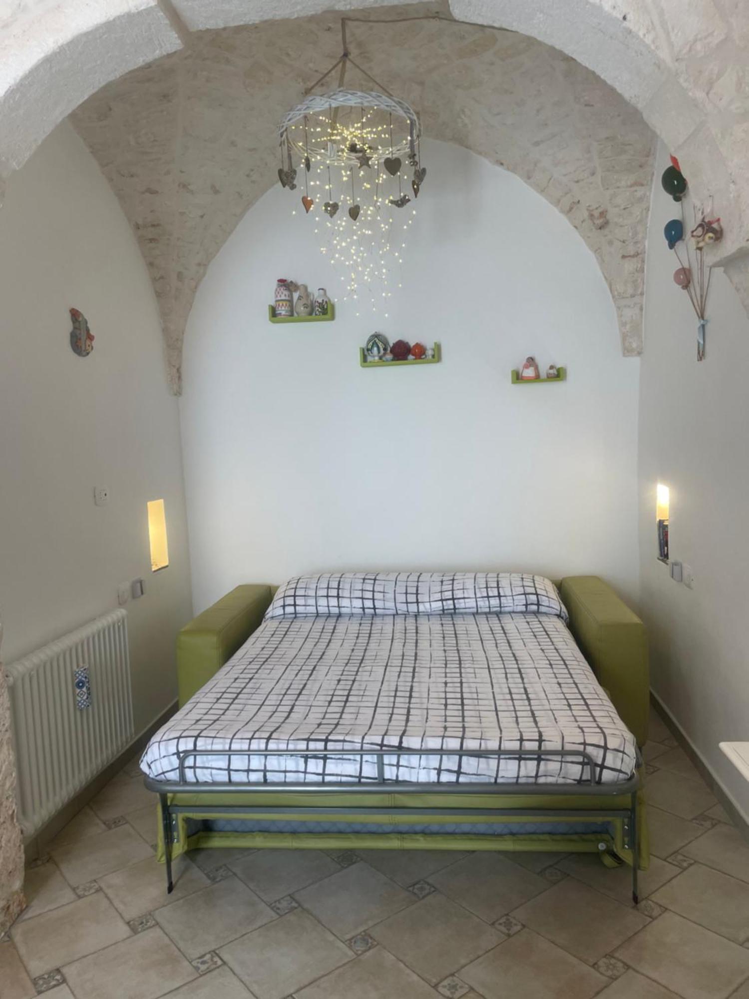 Вілла Le Alcove Del Leopardi Остуні Екстер'єр фото